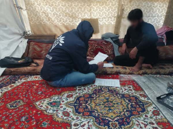 شاب يواجه خطر فقدان البصر وبحاجة إلى عمليّة مستعجلة.