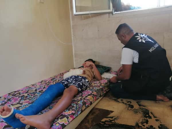 A child was involved in a traffic accident.