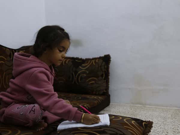 Ainaa, an orphan girl, needs your support