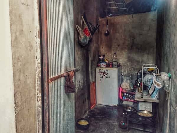 A family lives in tough life conditions!