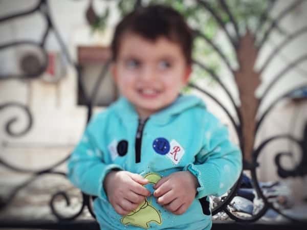 طفلة فاقدة للسمع منذ الولادة!
