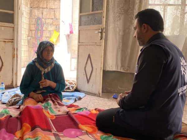 الخالة مفيدة بحاجة لدعمكم لتأمين احتياجاتها الطبية !