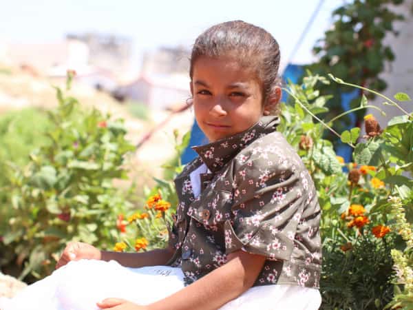 Thanaa, who is orphaned, is counting on your help and sponsorship, so please provide her with a helping hand and hope.
