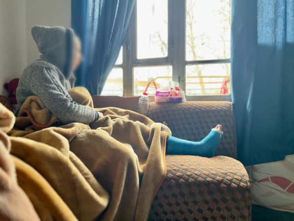 كسرٌ في القدم أوقف عملها