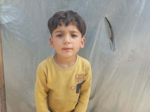 Islam ist ein Waisenkind aus Gaza