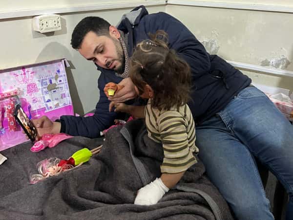 هدية لأطفال الزلزال