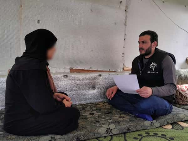 Contribute to treat Hanan and relieve her pain