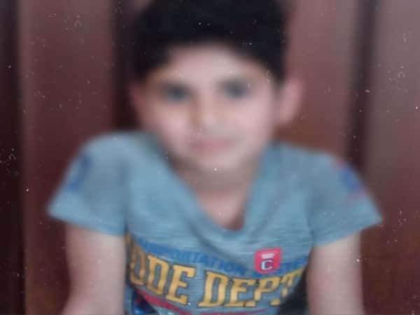 خالد طفل يتيم من إدلب