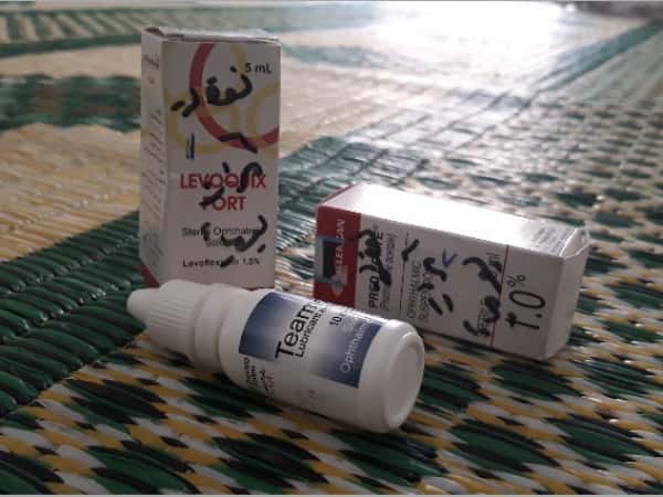 سيدة بحاجة أدوية