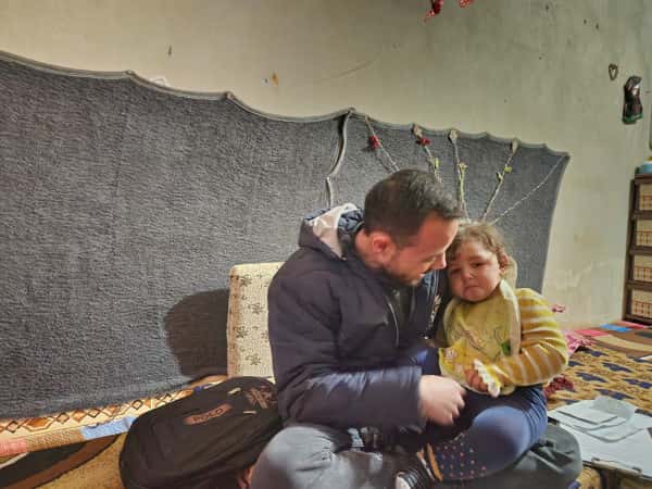 Baby Aisha suffers from jaundice and needs your help