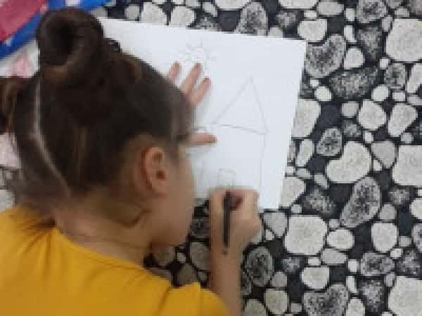 Bara'a an orphaned child in Turkey