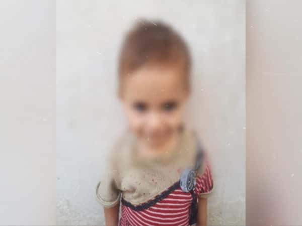 يزن طفل يتيم من مدينة حلب