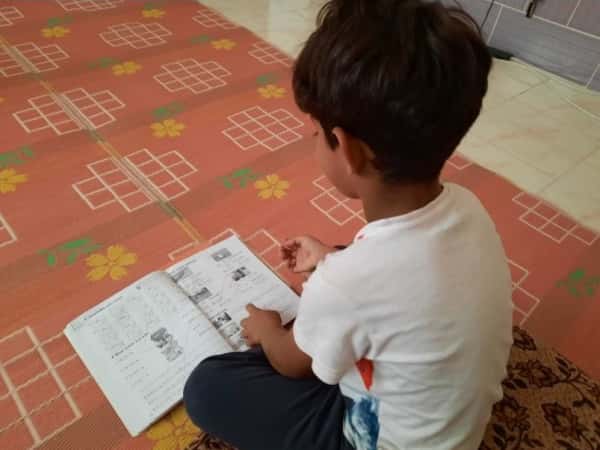 يحيى طفل يتيم من حمص