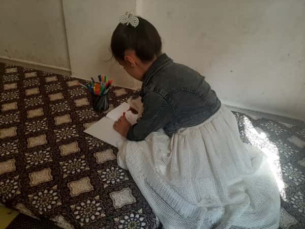 Sham ist ein Waisenkind aus Aleppo