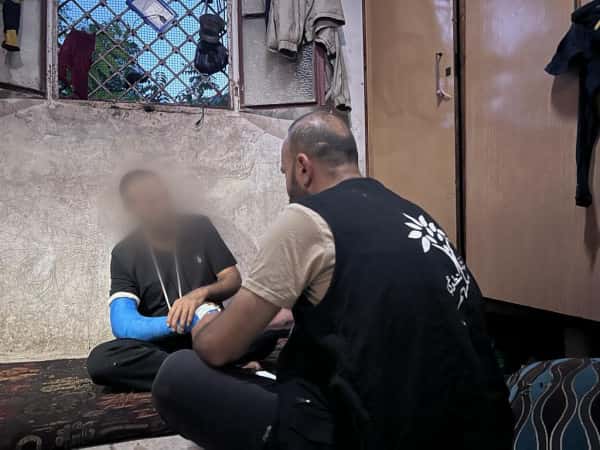 He needs a surgery to be able to provide again for his family