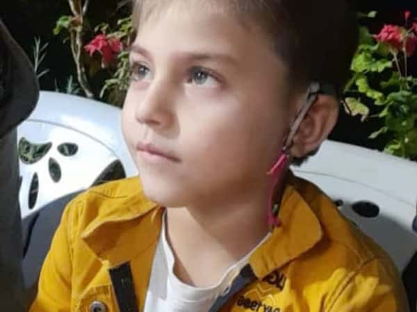 Help Mohammed to hear again