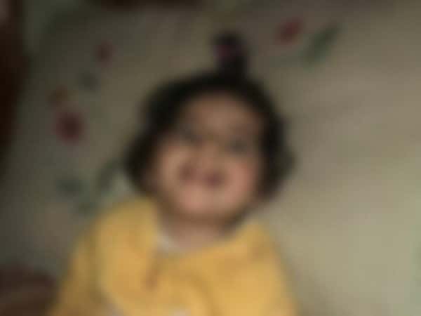 A little girl needs Physiotherapy