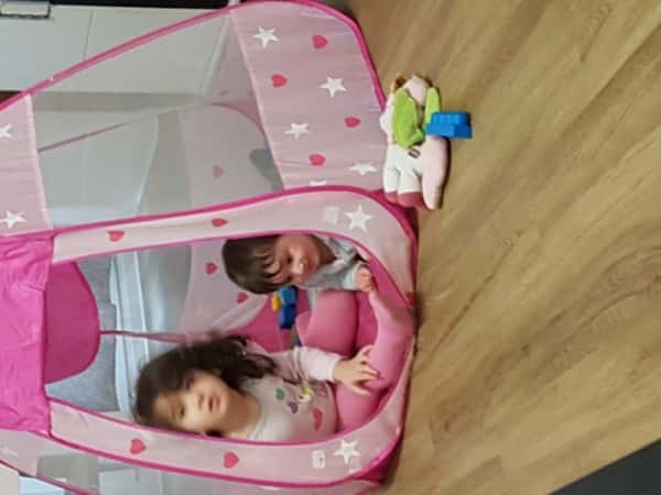 عيد ميلاد سيلا بوجودكم وضحكاتكم بصير احلى