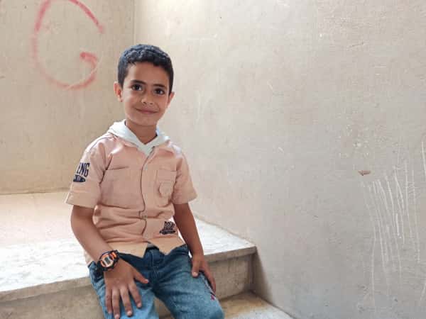 Ahmad, ein Waisenkind, das eure Unterstützung braucht
