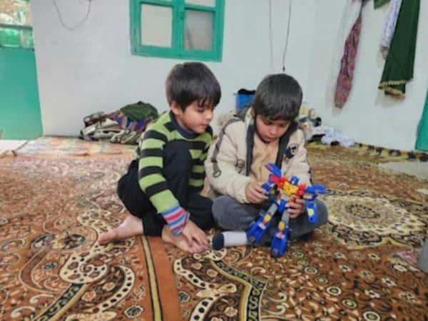 أمٌ أرملةٌ لا تجدُ معيناً