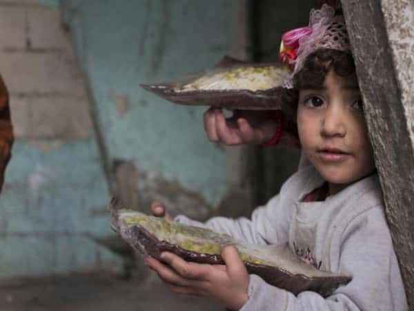 إطعام مسكين