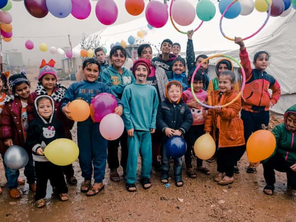 عيد ميلاد طفلتي مع اطفال المخيم