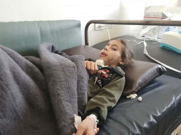 Help Noorhan get her vision back