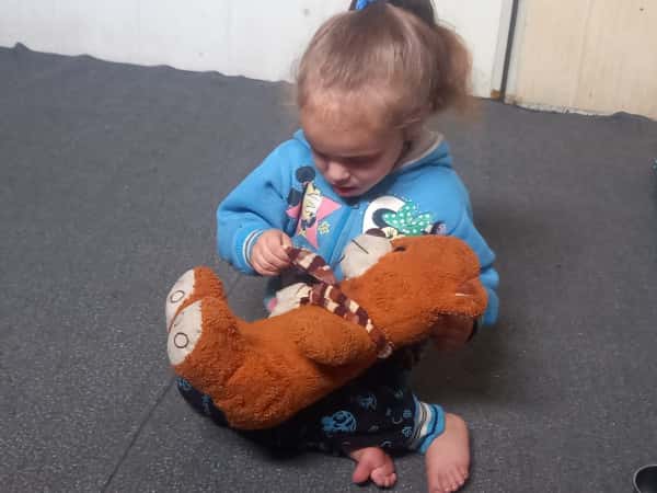 Our little orphan, Zainab, needs our support.