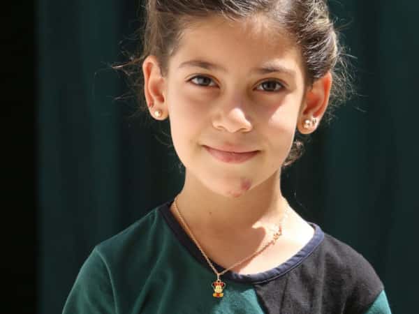 Tasneem ist ein Waisenmädchen aus Idlib.