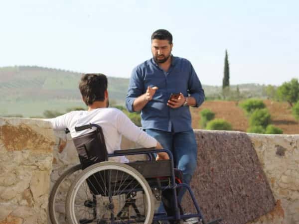 The breadwinner of the family lost his leg