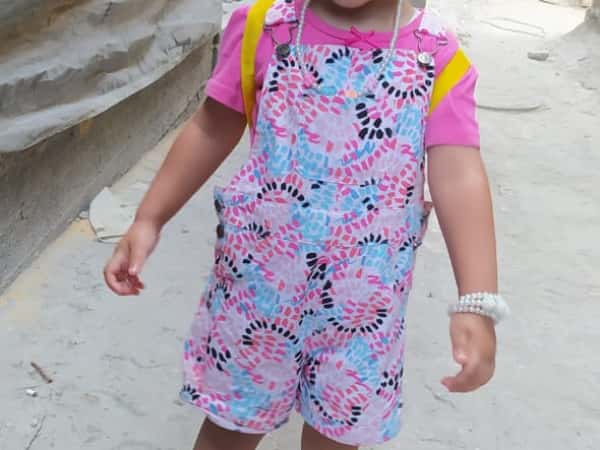 Maryam, an orphan girl from Ghaza need for your support.....