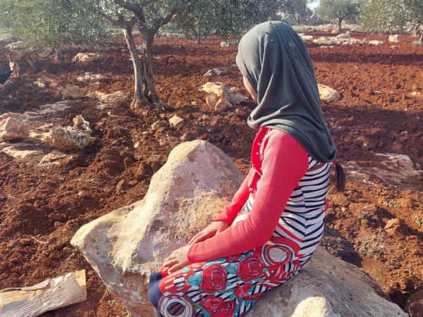 Rimas is an orphan girl from the city of Aleppo.