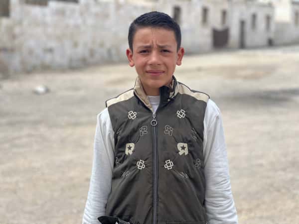 Munsef is an orphan child who needs your help