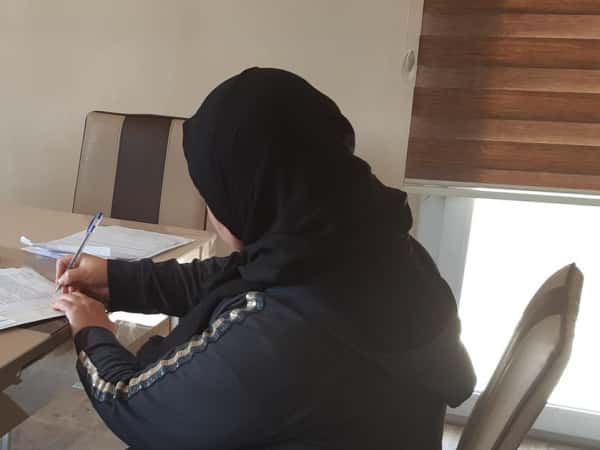 تعاني من سرطان في البلعوم