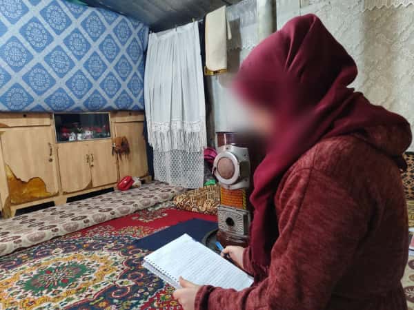 Rawaa has diabetes that affected her vision and needs your support to see clearly again!