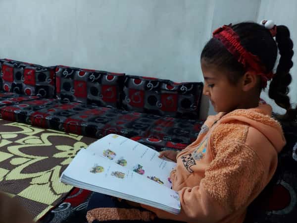 Zahraa, an orphan child, needs your support