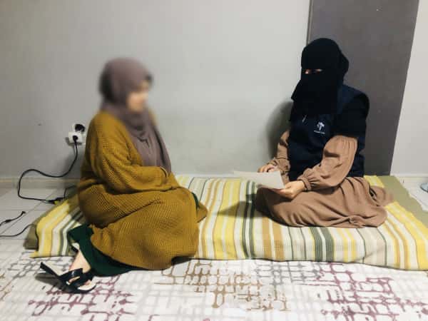 A single mother and three kids, looking for safety