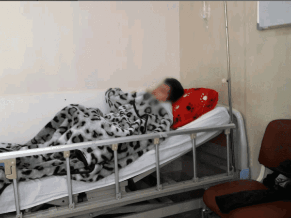 طفل تم تجبير معصمه بطريقة خاطئة