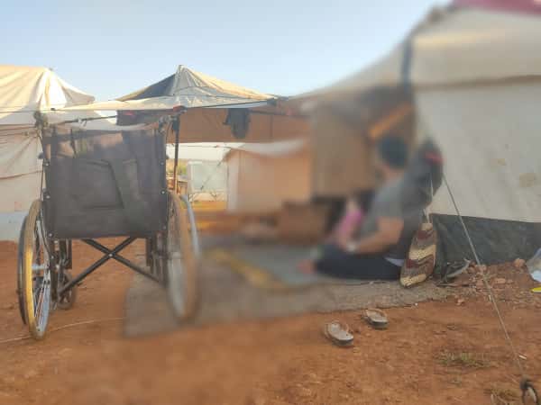 أصيب أثناء عمله ولم يعد هناك معيل لعائلته