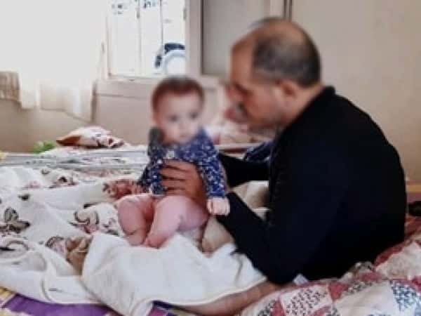 جودي طفلة في ربيعها الأول, تعاني من مرض السرطان