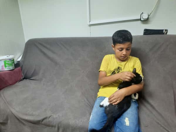 Shihab is an orphan who lost his father early.