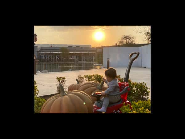 كَرَمٌ من الله .. أتم عامه الأول بفضل الله