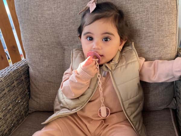 بدي اتبرع لعيد ميلاد بنتي فاطمة نور عبادة عمرها رح يصير سنه بدي اتبرع ب 300 دولار واتمنى انو نكون قد الثقه