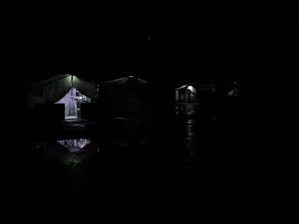 صدقة جارية - إنارة محيط مسجد