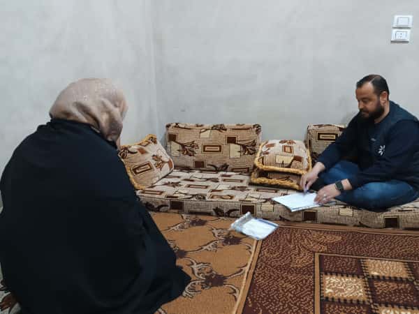 Your donation to Amna can help save her sight and prevent further deterioration!