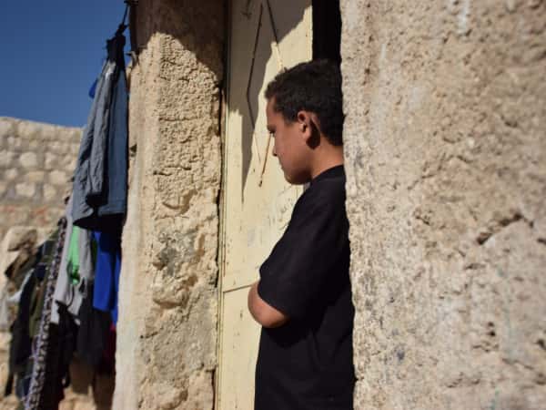 فرج يتيم بحاجة لكفالة