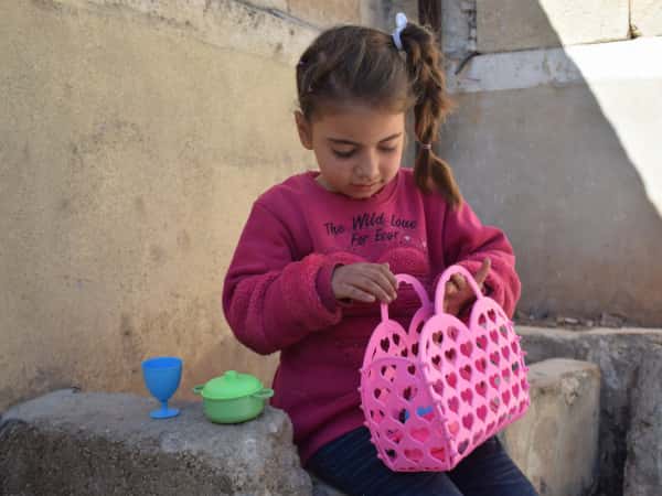Tabark is a girl orphaned by the earthquake.