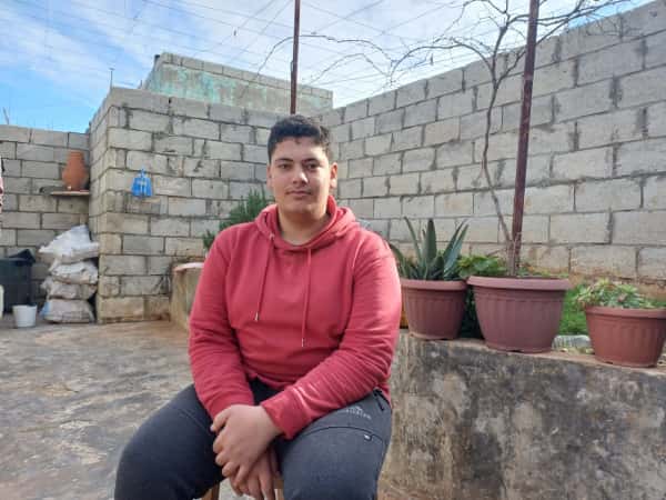 عائلة من محافظة ادلب بحاجة كفالة