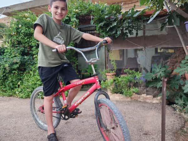Yazan has cancer and need your help!