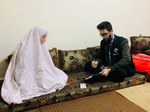 Sham is a child who is vomiting blood and needs your help!